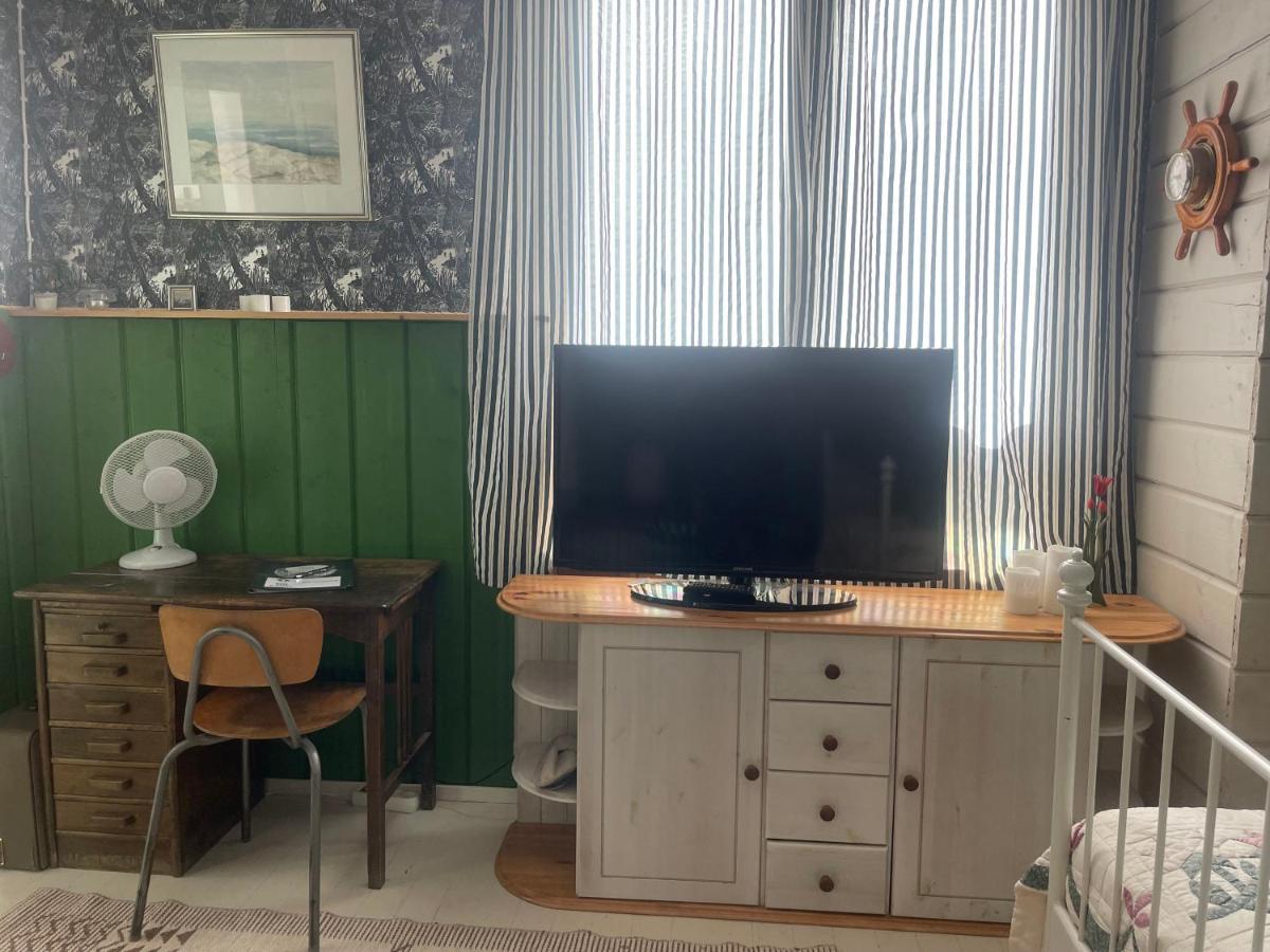 Koulumaeki Hostel Karkola Εξωτερικό φωτογραφία